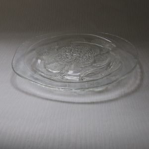 Nuutajärven Pioni lautanen